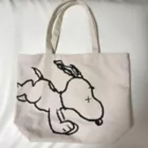 KAWS x Uniqlo x Peanuts Snoopy Tote Bag - Picture 1 of 3